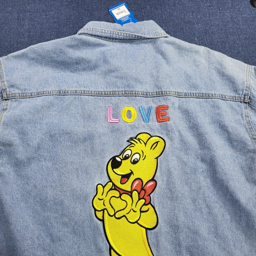 Haribo JCPenney Denim Shirt Embroidered Bear Graphic Long Sleeve Button Up Sz M - Picture 13 of 13